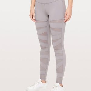 * SALE * NWOT Lulu Lemon High Rise Leggings